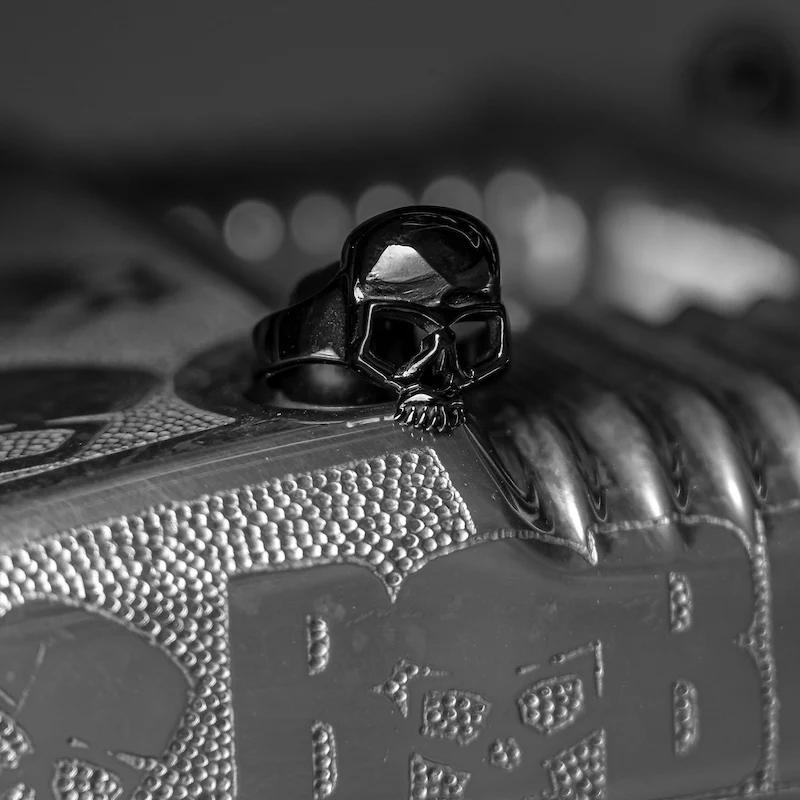BOBHEAD Black Skull Ring - Image 4